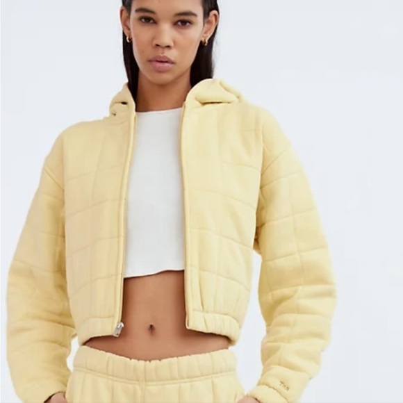 TNA Jackets & Blazers - Aritzia TNA Quilted Sweatshirt